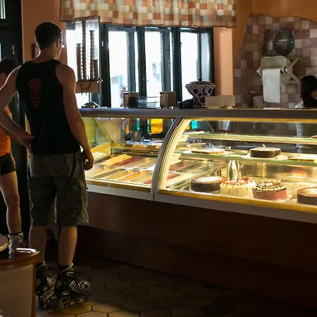 Pri Zabarju Konukevi Ljubljana