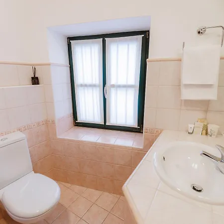 Pri Zabarju Guest house