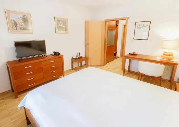 Pri Zabarju Hiša za goste Ljubljana