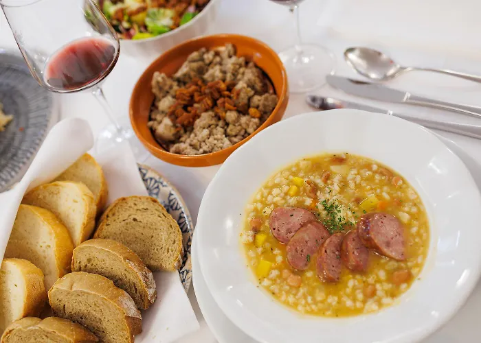 Hiša za goste Pri Zabarju